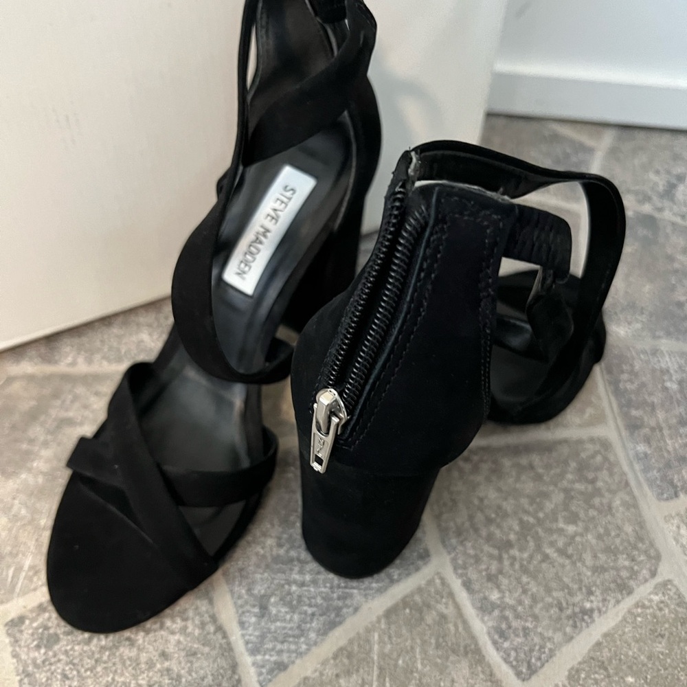 Black strappy heels Steve Madden